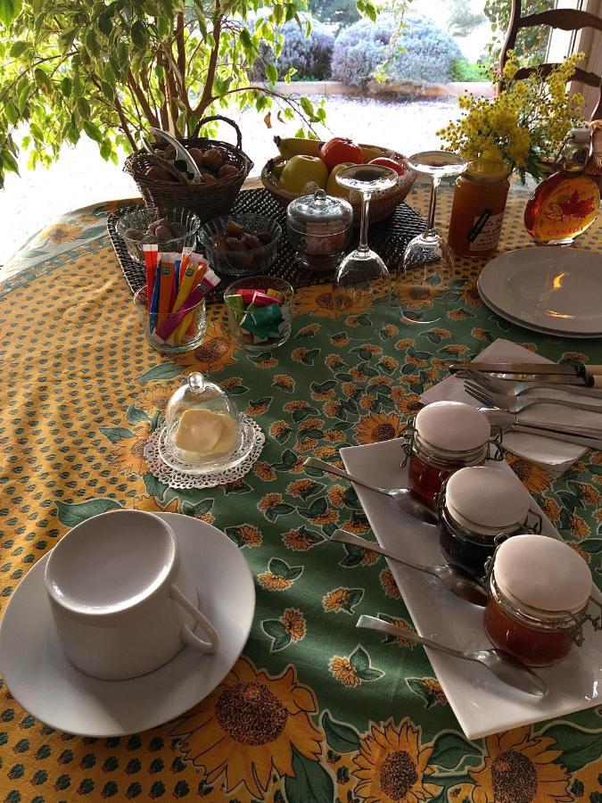 Les Bruyeres Bed & Breakfast Saint-Mandrier-sur-Mer Exterior foto